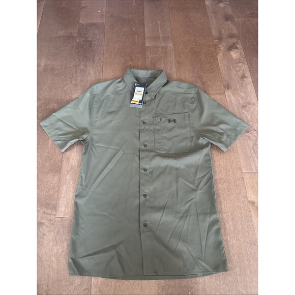 Under Armour Men's Dockside Outdoors Fitted NEW Green Size S Small Shirt Button - Picture 1 of 3